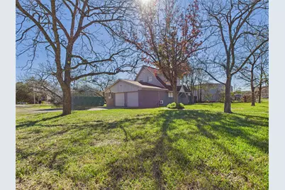 2804 Daisy Street, Dickinson, TX 77539 - Photo 4
