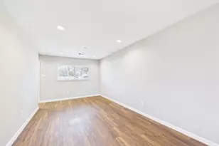 2804 Daisy St, Dickinson, TX 77539 - Photo 16