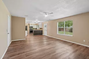 4539 Pioneer Trail St, Sugar Land, TX 77479 - Photo 8