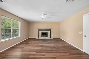 4539 Pioneer Trail St, Sugar Land, TX 77479 - Photo 6