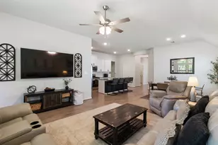 1262 Gainesville Dr, College Station, TX 77845 - Photo 20
