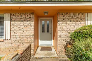 1030 Maple St, Clute, TX 77531 - Photo 4