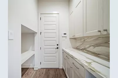 5434 Windswept Lane, Houston, TX 77056 - Photo 16