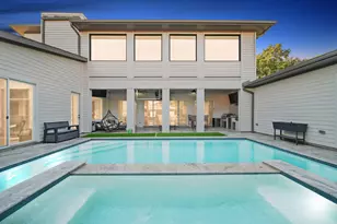 5434 Windswept Ln, Houston, TX 77056 - Photo 2