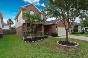 10039 Noisy Waters Dr, Houston, TX 77095 - Photo 4