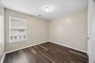 14334 Fairbuff Ln, Houston, TX 77014 - Photo 12