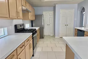 14802 Bellflora Ct, Houston, TX 77083 - Photo 26