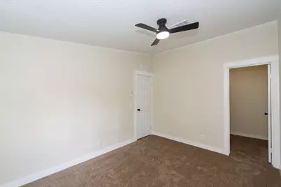 10023 S Country Drive, Alvin, TX 77511 - Photo 32