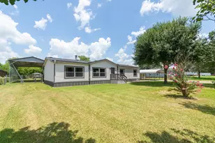 10023 S Country Dr, Alvin, TX 77511 - Photo 14