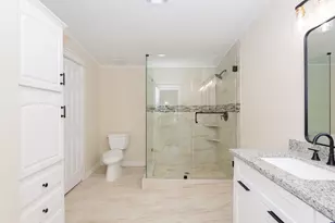 10023 S Country Dr, Alvin, TX 77511 - Photo 38