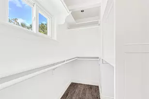 404 S Burnett Dr, Baytown, TX 77520 - Photo 20