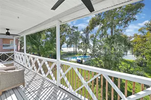 404 S Burnett Dr, Baytown, TX 77520 - Photo 32