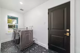317 Kelley St, Houston, TX 77009 - Photo 6