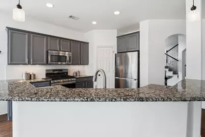 2861 Milano Lane, League City, TX 77573 - Photo 10