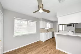 619 Shenandoah Dr, Shenandoah, TX 77381 - Photo 22