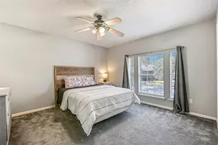 303 Melodywood Dr, Friendswood, TX 77546 - Photo 24