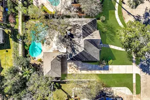 303 Melodywood Dr, Friendswood, TX 77546 - Photo 36