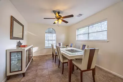 502 Red Bud Ln, Baytown, TX 77520 - Photo 12