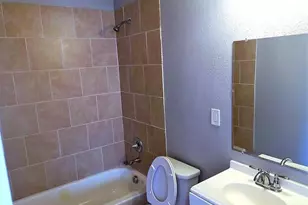 3817 Wipprecht St, Houston, TX 77026 - Photo 10