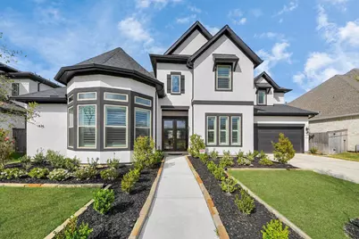 10015 Crescent Wood Drive, Missouri City, TX 77459 - Photo 1