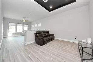 10015 Crescent Wood Dr, Missouri City, TX 77459 - Photo 16