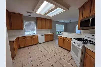 3602 Brookstone Court, Pearland, TX 77584 - Photo 4