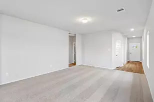 31135 Cass River Ln, Waller, TX 77484 - Photo 4