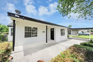 3714 Florinda St, Houston, TX 77021 - Photo 6