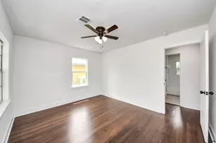3714 Florinda St, Houston, TX 77021 - Photo 18