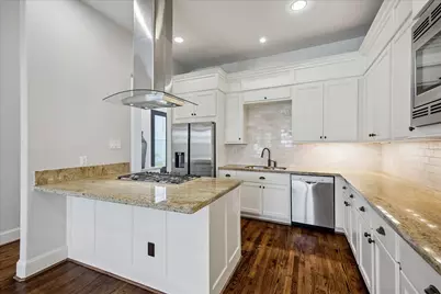 415 Reinerman Street #B, Houston, TX 77007 - Photo 10