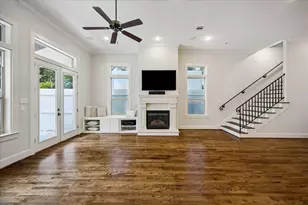 415 Reinerman St, Houston, TX 77007 - Photo 6