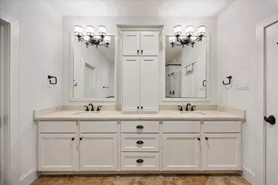 415 Reinerman Street #B, Houston, TX 77007 - Photo 16