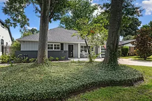 9605 Cedardale Dr, Houston, TX 77055 - Photo 26