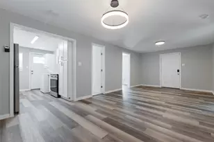 908 Jewett St, Houston, TX 77009 - Photo 6