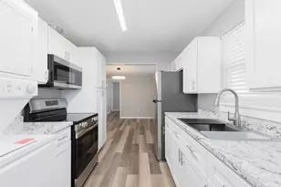 908 Jewett St, Houston, TX 77009 - Photo 10