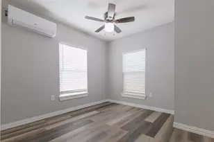 908 Jewett St, Houston, TX 77009 - Photo 14