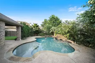 63 Vershire Cir, The Woodlands, TX 77354 - Photo 6