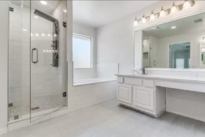 2601 Broussard Court, Seabrook, TX 77586 - Photo 14