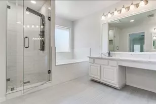 2601 Broussard Ct, Seabrook, TX 77586 - Photo 14