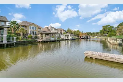 2601 Broussard Court, Seabrook, TX 77586 - Photo 24