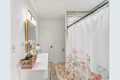 110 S 4th Street, Conroe, TX 77301 - Photo 18