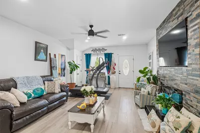 110 S 4th Street, Conroe, TX 77301 - Photo 8