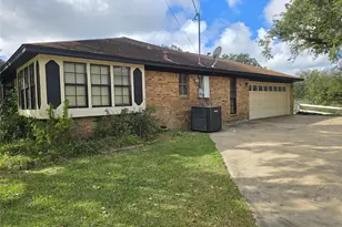 5000 Magnolia Ln, Bay City, TX 77414 - Photo 4