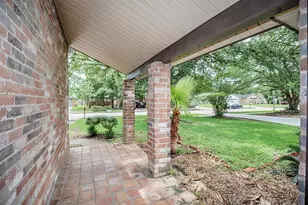 15106 Silverman St, Webster, TX 77598 - Photo 4