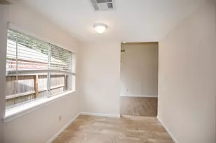 15106 Silverman St, Webster, TX 77598 - Photo 16