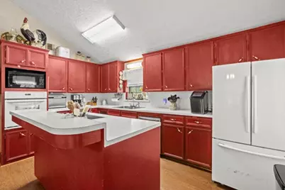 4902 Magnolia Lane, Old River Winfree, TX 77535 - Photo 6