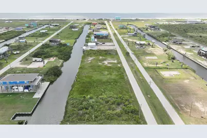 1072 Van Sant, Gilchrist, TX 77617 - Photo 18