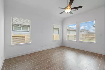 11814 Salty Bend Drive, Mont Belvieu, TX 77523 - Photo 6