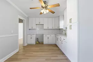 510 E Republic Ave, Baytown, TX 77520 - Photo 12