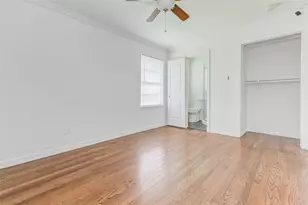 230 Bizerte St, Houston, TX 77022 - Photo 24
